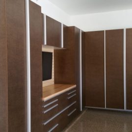 Garage Cabinets With Extruded Handles in Missouri City